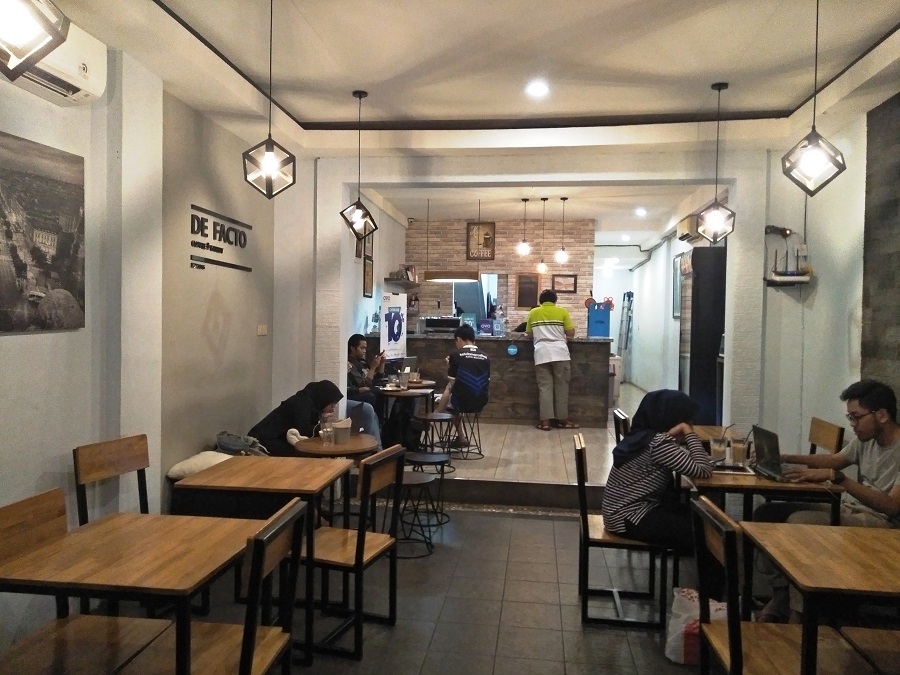 3 Coffee Shop Favorit Di Jakarta Timur - Howieandbelle