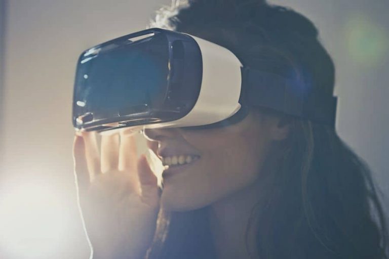 7 Aplikasi Virtual Reality Yang Bagus Untuk Android - Howieandbelle