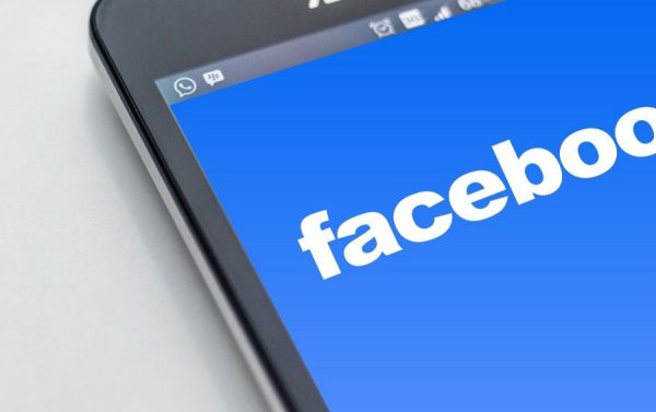 menggunakan facebook ads sebagai alat promosi barang dan jasa
